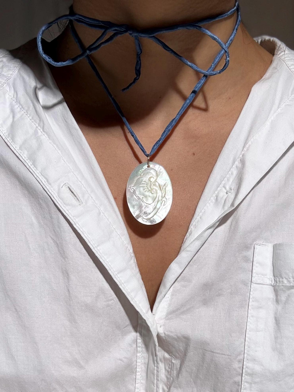 Mother of Pearl Flower Pendant Silk Cord Necklace