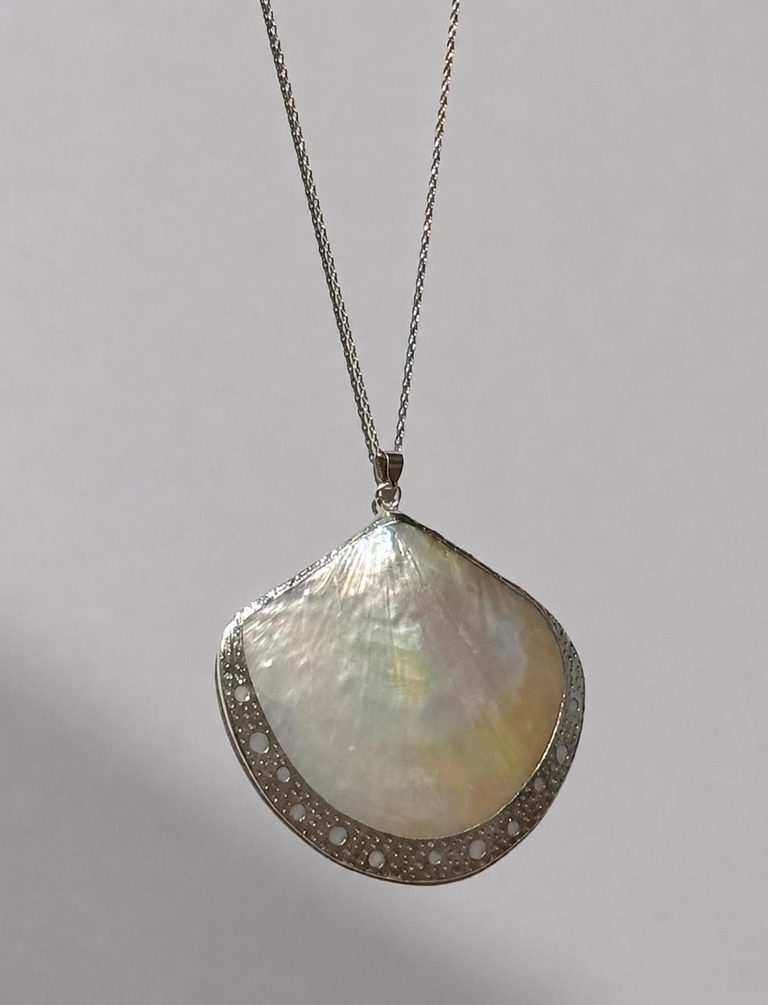 Silver-Framed Mother of Pearl Shell Pendant Necklace